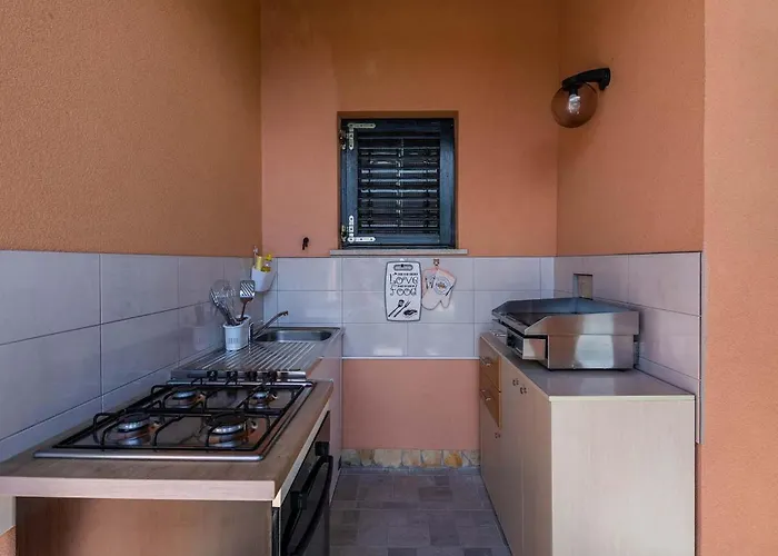 Casa Luka Vareski * Marčana