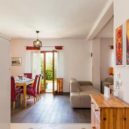 Lovely In With Kitchen